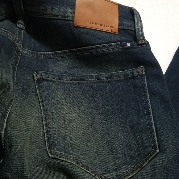 Lucky Brand Med Rise Brooke legging Jeans - Picture 5 of 5